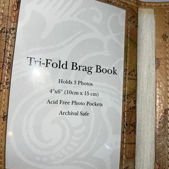 Trifold World Map Photo Album Passport Size 4x6” Wallet - Picture 4 of 4